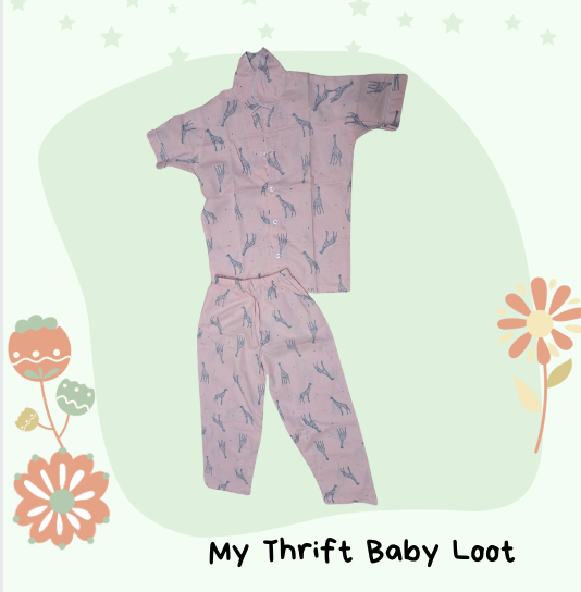 NEW Pink giraffe girls night suit (4-5 years)